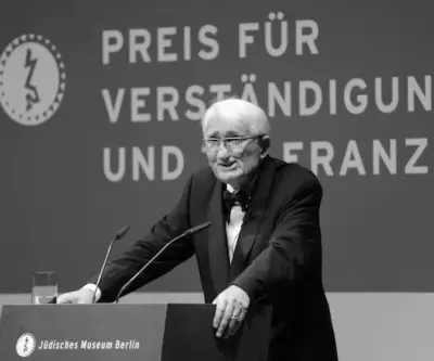 Fallece Jürgen Habermas a los 96 años, el filósofo que moldeó la Alemania de posguerra