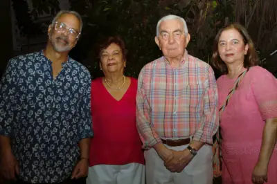 Familias Vargas, Ballestas y Bernal protagonizan encuentro social en la costa
