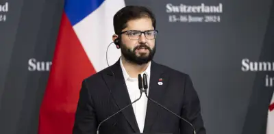 Gabriel Boric concluye su mandato en Chile y se dirige a investidura de Antonio Kast tras emotiva despedida