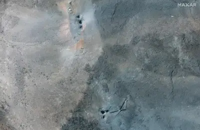Imágenes satelitales revelan el impacto de los ataques aéreos en la planta nuclear de Fordo, Irán