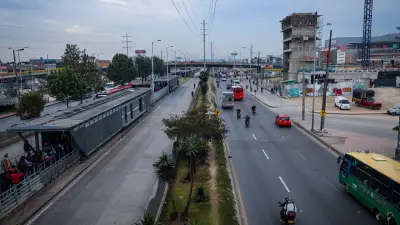 Instalan gigantesca viga de 92 toneladas para puente clave de Transmilenio hacia Sibaté