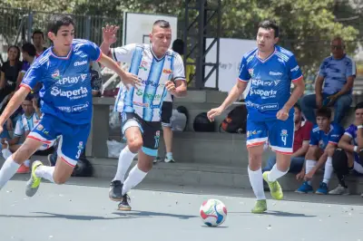 Interbarrios Q'hubo Futsal 2026 arranca con victoria del campeón Distriyazco-Móviles García