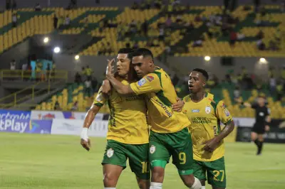 Jarlan Barrera brilla en su debut y Real Cartagena golea 4-0 en el Jaime Morón