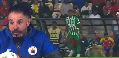 Jonathan Risueño, técnico del Pasto, simula agresión de Alfredo Morelos en partido contra Nacional