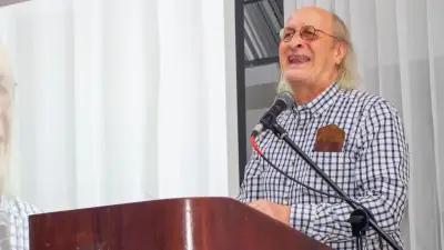 La democracia enfrenta una crisis profunda según análisis del filósofo Habermas