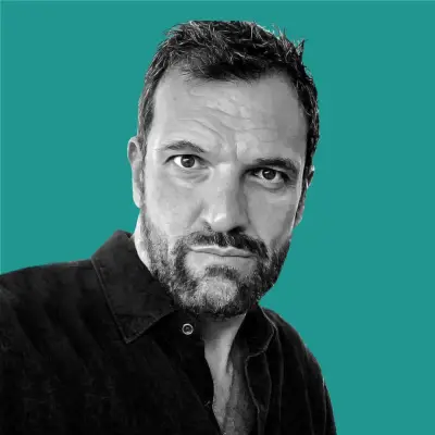 La paranoia conspirativa: entre la sospecha y la ingenuidad en la era de la desinformación