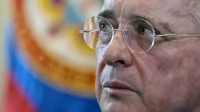 Álvaro Uribe acusa a Petro de violar la ley sobre fraude electoral
