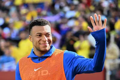 Mbappé se ríe en el banco y Francia golea 3-1 a Colombia en amistoso previo al Mundial