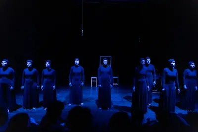 Ophelia Colectivo Escénico presenta 'ALICIA' en el Teatrino de Cali: una exploración coral del duelo