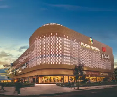 Pei vende el 51% de Plaza Central a Cenco Malls por $459.000 millones en operación estratégica