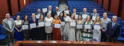 Profesionales se gradúan en Liderazgo Estratégico en la CCB de Bucaramanga