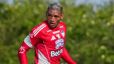 Psicólogo analiza caso de Jermein Peña: Necesita ayuda para reducir expulsiones