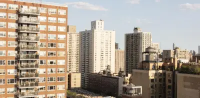 Sector inmobiliario colombiano creció 31,5% en 2025 con presión por costos y menor oferta