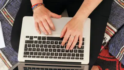 SENA ofrece vacantes de teletrabajo con salarios de hasta $5.5 millones