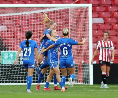 Sixth Street negocia compra del 80% del equipo femenino Sunderland AFC