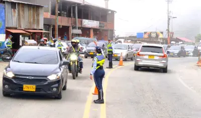 Valle del Cauca activa operativos de seguridad vial para Semana Santa con restricciones en Cali