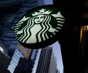Alsea invertirá US$310 millones para abrir hasta 220 tiendas de Starbucks y Domino's en 2026
