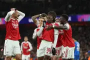 Arsenal avanza a cuartos de Champions tras vencer 2-0 al Bayer Leverkusen
