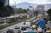 Bogotá enfrenta caos vial por obras y restricción de pico y placa este 3 de marzo
