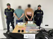 Capturan a dos personas con droga y $5.6 millones en vía de Santander