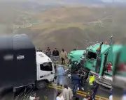 Choque en vía Bucaramanga-Pamplona deja un muerto y dos heridos entre polizones