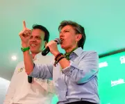 Claudia López gana Consulta de las Soluciones y anuncia arranque de campaña presidencial