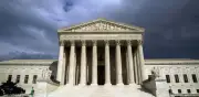 Corte Suprema de EE. UU. avala terapias de conversión para menores LGBT+ por libertad de expresión