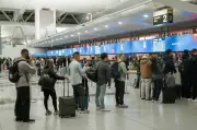 Crisis aeroportuaria en EE.UU. por cierre gubernamental: más de 1.500 vuelos afectados