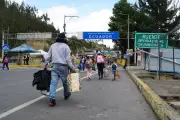 Crisis comercial en la frontera: el puente de Rumichaca, entre Colombia y Ecuador, en tensión