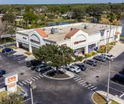 CVS Health finaliza contracción de cuatro años y abrirá más de 60 farmacias en EE.UU. en 2026