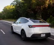 EE.UU. intensifica investigación sobre sistema de conducción autónoma de Tesla por fallos en visibilidad