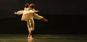El Ballet de la Ópera de París presenta 'Le Parc' con su icónico beso suspendido en Cine Colombia
