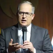 Embajador israelí explica duración de operación militar contra Irán junto a EE.UU.