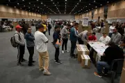 Experimento social revela que votar en Colombia 2026 toma menos de 4 minutos