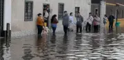 Familias en Facatativá luchan contra inundaciones tras desbordamiento del río Botello
