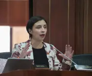 Gobierno articula alternativas para 127.000 litros diarios de leche tras salida de Grupo Gloria