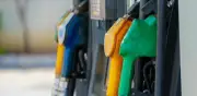 Gobierno inicia procesos contra 70 estaciones por no aplicar reducción en precio de gasolina