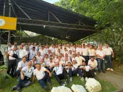 Grupo Emaús de la Parroquia San Pío X realiza jornada de apoyo en Hogares Crea