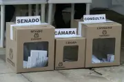 Hostigamiento armado en El Cerrito interrumpe seguridad electoral en puesto de votación