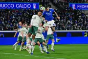 Italia derrota a Irlanda del Norte y avanza a la final del repechaje europeo para el Mundial 2026