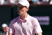 Jannik Sinner se corona en Indian Wells tras vencer a Daniil Medvedev en la final