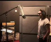 Juanes lanza 'Juanesteban' y anuncia regreso al metal en nuevo proyecto