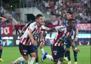 Junior de Barranquilla enfrenta a Independiente Medellín en partido clave del Torneo Apertura