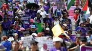 Marchas y protestas globales marcan el Día Internacional de la Mujer en 2024