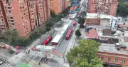 Metro de Bogotá avanza al 73.75%: Inicia complejo izaje de viaducto en Caracas con 34