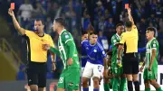 Millonarios golea 3-0 a Atlético Nacional en clásico y se acerca a los ocho primeros