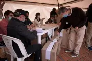 Más de 1,2 millones de colombianos en el exterior habilitados para votar en elecciones