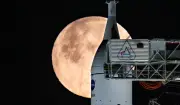 NASA anuncia plan acelerado para regreso a la Luna en 2028 con base permanente