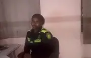 Patrullera esposada en Quibdó tras discusión por su peinado genera debate sobre racismo en la Policía