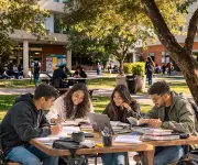 Posgrados en Colombia: Formando líderes integrales para la transformación nacional